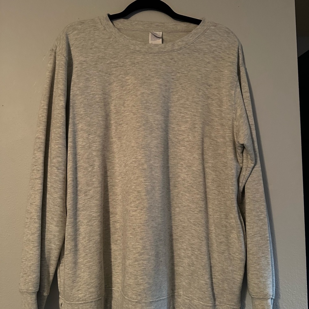 Men's Grey Sweater